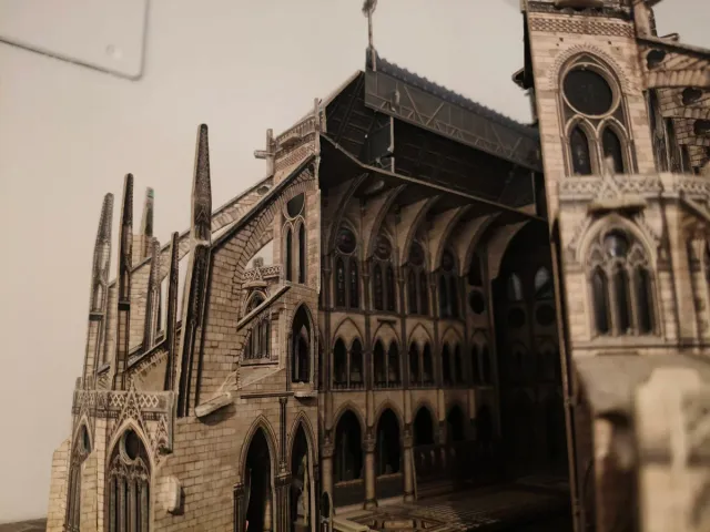 Maqueta Notre Dame espectacular