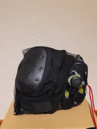 Longboard Miller, Protecciones, Guantes negociable