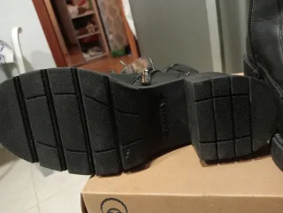 Botas Carmela Piel Mujer Negras. Usadas dos veces