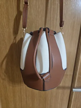 Bolso bombonera marrón y blanco