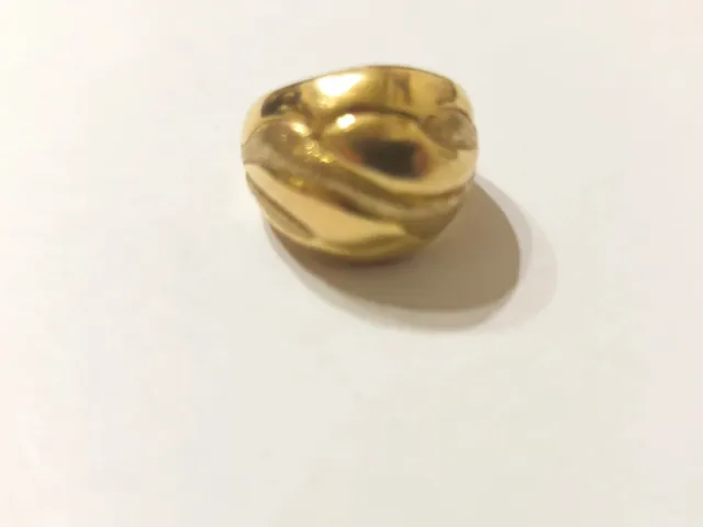 Anillo oro 18 kt casi nuevo