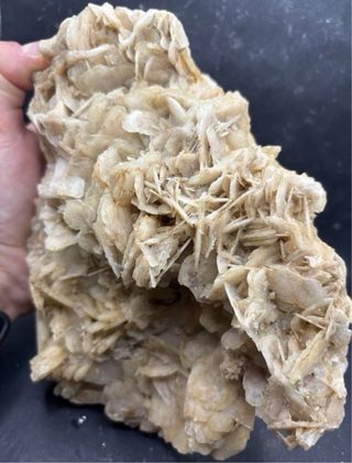 Minerali Barite gialla Silius Sardegna. 2,9kg