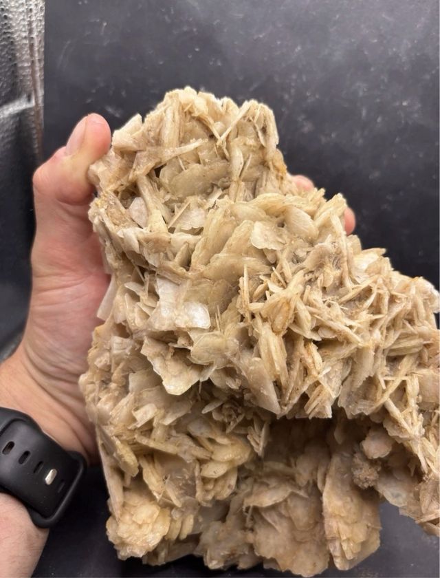 Minerali Barite gialla Silius Sardegna. 2,9kg