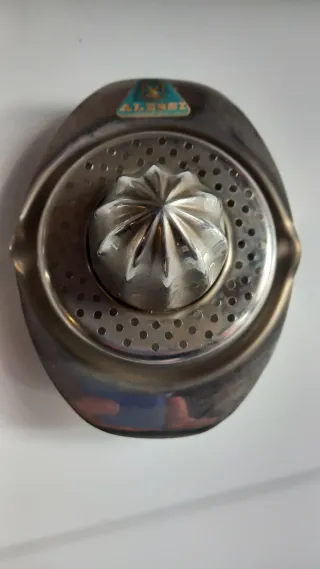 Spremiagrumi Alessi Acciaio