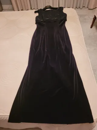 Vestido negro fiesta lentejuelas y satén