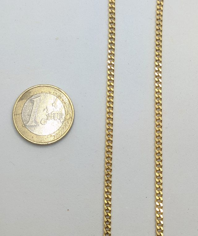 Cadena Barbada de oro de 18k, 17.33 g, 61 cm.