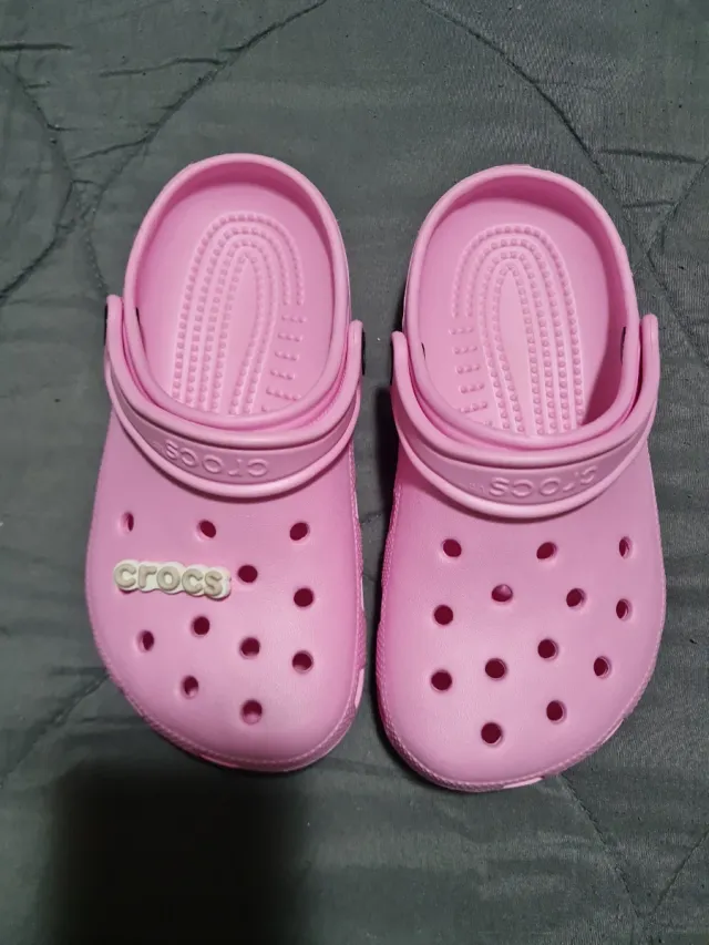 Crocs rosas talla 36