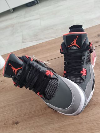Jordan 4 Infrared