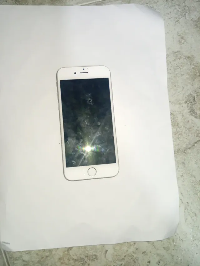 iPhone 6 Plata para reparar