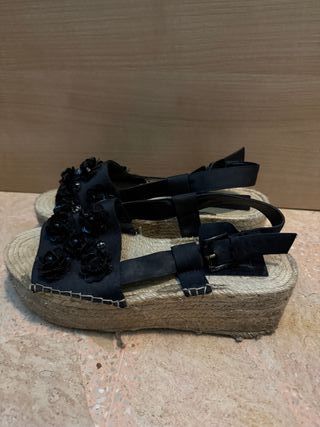 Sandalias plataforma con brillos