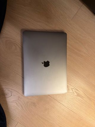 MacBook Air M1 2020 Plata 13 pulgadas 8gb