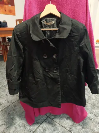 Chaqueta de entretiempo negra