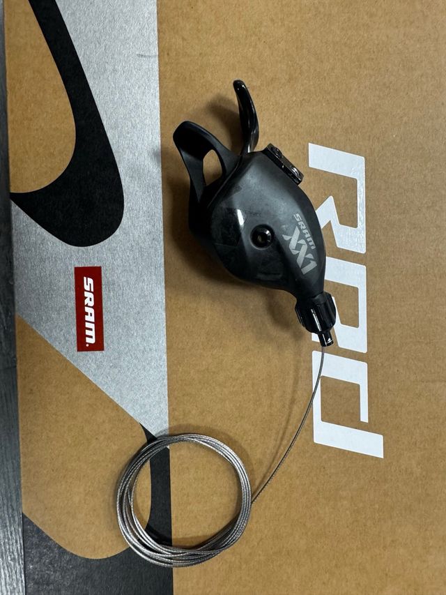 Maneta Cambio SRAM XX1 12v
