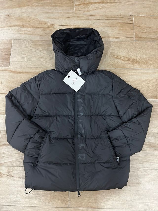 Abrigo Moncler Negro Talla XS Hombre