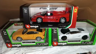 Vendo Coches Burago 1/32