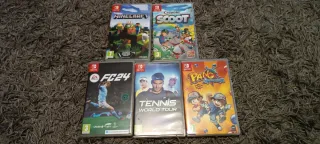 Nintendo Switch (modello OLED) Bianca + 5 giochi