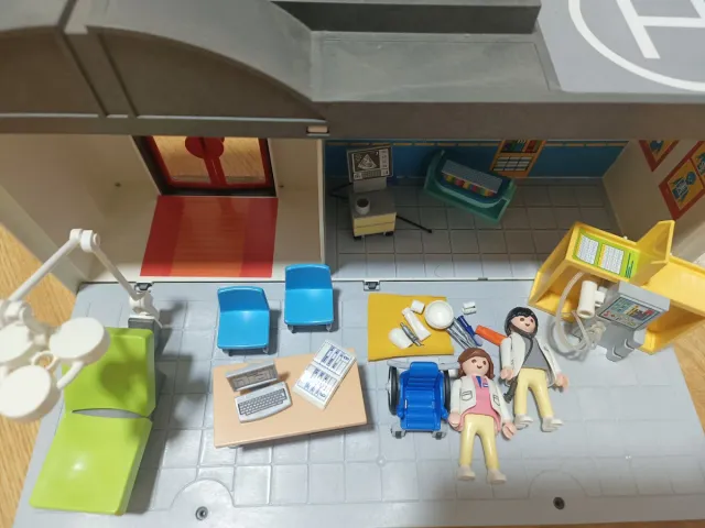 Hospital maletín plegable Playmobil.