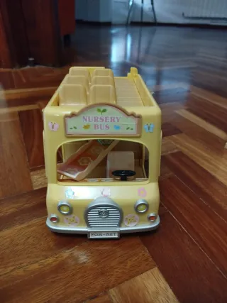 Autobús Sylvanian Families