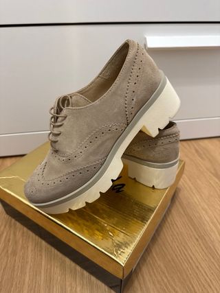 Zapatos plataforma beige