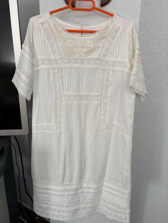 Vestido blanco bordado talla única