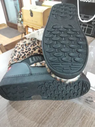 Stivali Love Moschino leopardati n.39/40