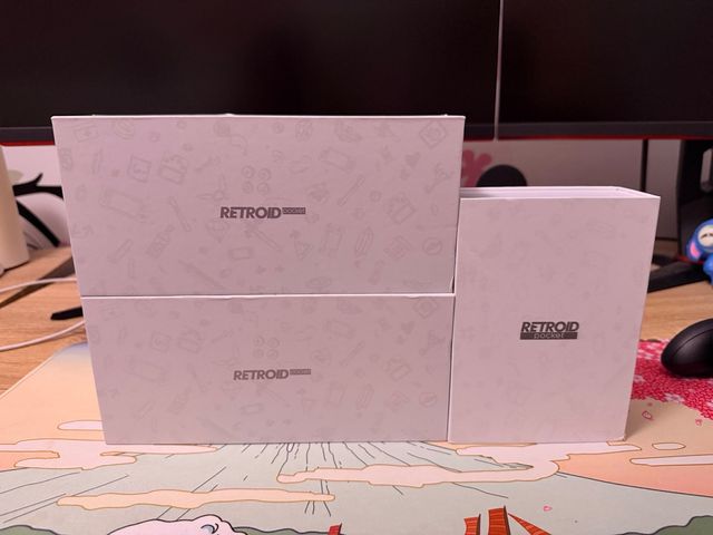 Retroid Pocket 5 y Classic (SIN USAR)