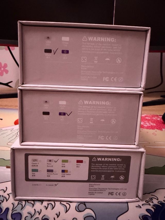 Retroid Pocket 5 y Classic (SIN USAR)