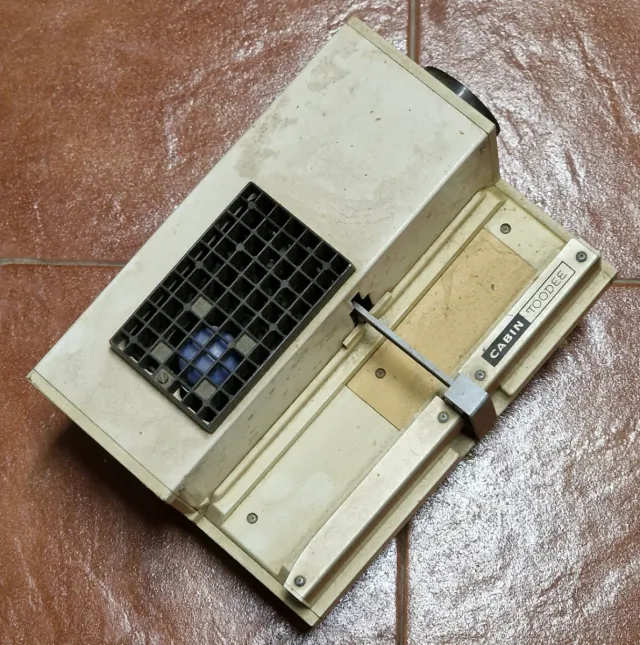 Proyector antiguo Cabin