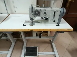 Máquina de coser Dürkopp Adler 267