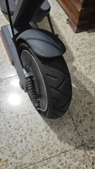 Patinete Xiaomi 4 Ultra <400km Negociable.