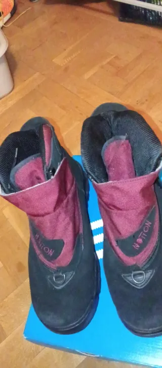 Botines Nation negros y rojos