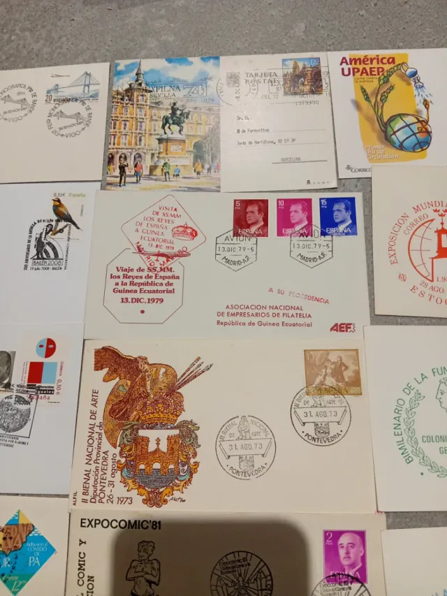 Lotto di 20 buste e cartoline filateliche