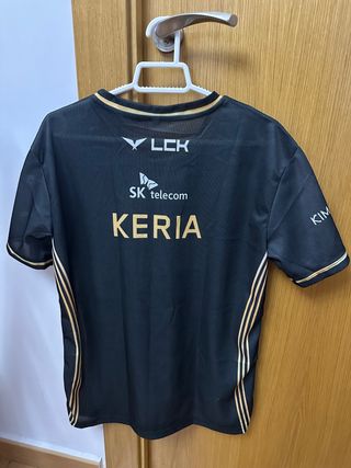 Camiseta Keria (M) World 2025