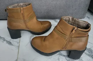 Botines Carolina Boix Marrones