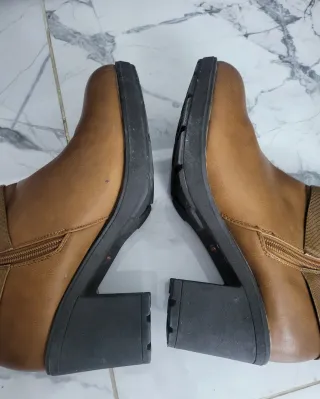 Botines Carolina Boix Marrones