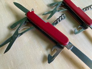 2x Canivetes Victorinox Climber Vermelhos