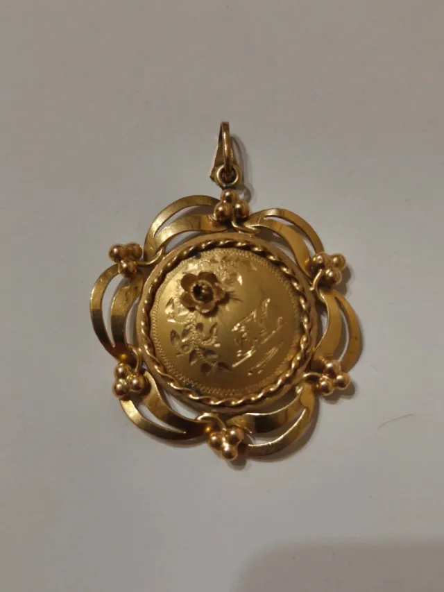 Chapa colgante antigua Oro 18 kt