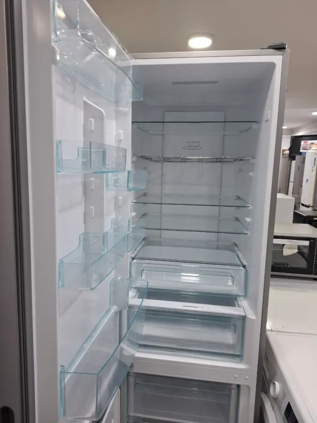 Nevera Candy con garantía