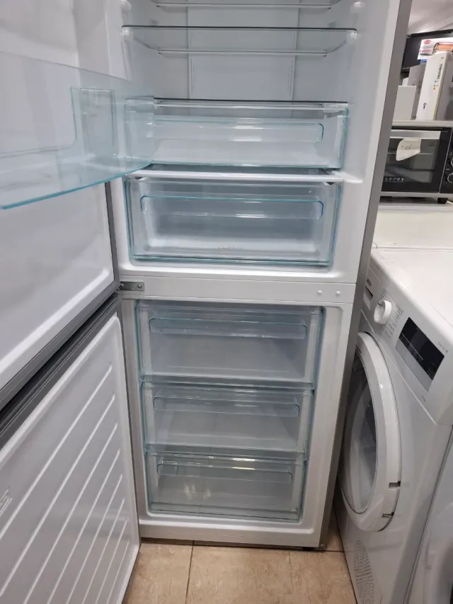 Nevera Candy con garantía