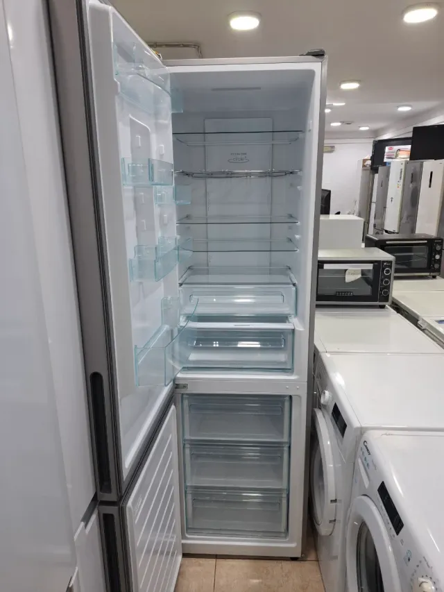 Nevera Candy con garantía