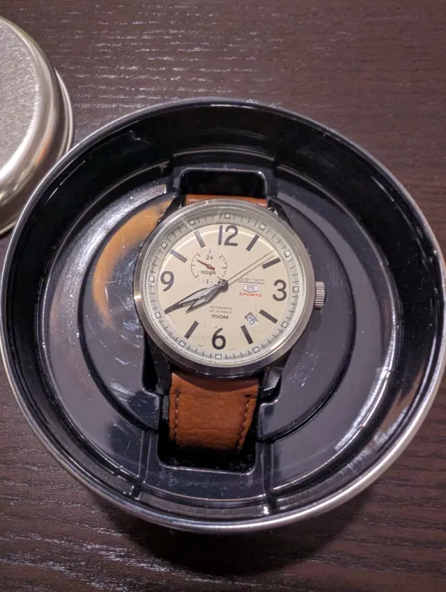 Reloj SEIKO 5 Sports Automático 100M