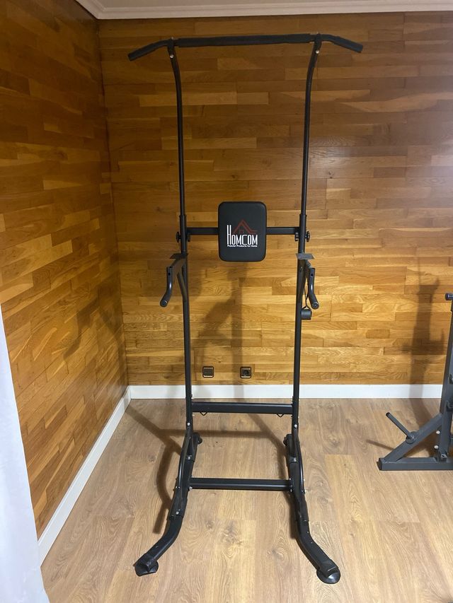 Estación de entrenamiento multifuncional