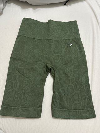 Mallas Cortas Verdes Estampado Serpiente