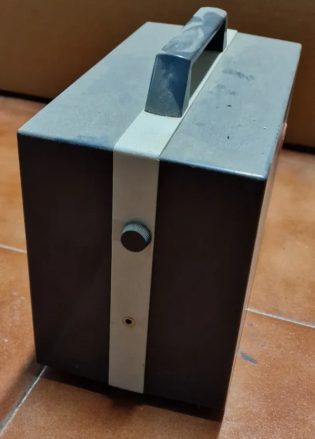 Proyector Eumig Mark 8 Super 8.