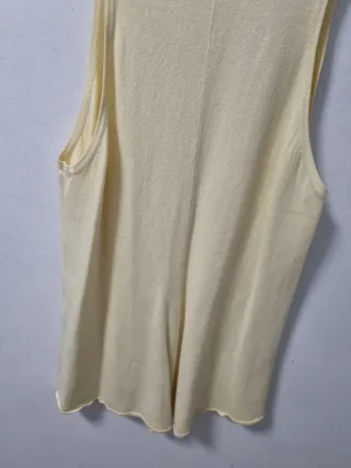 Mono corto Bershka amarillo