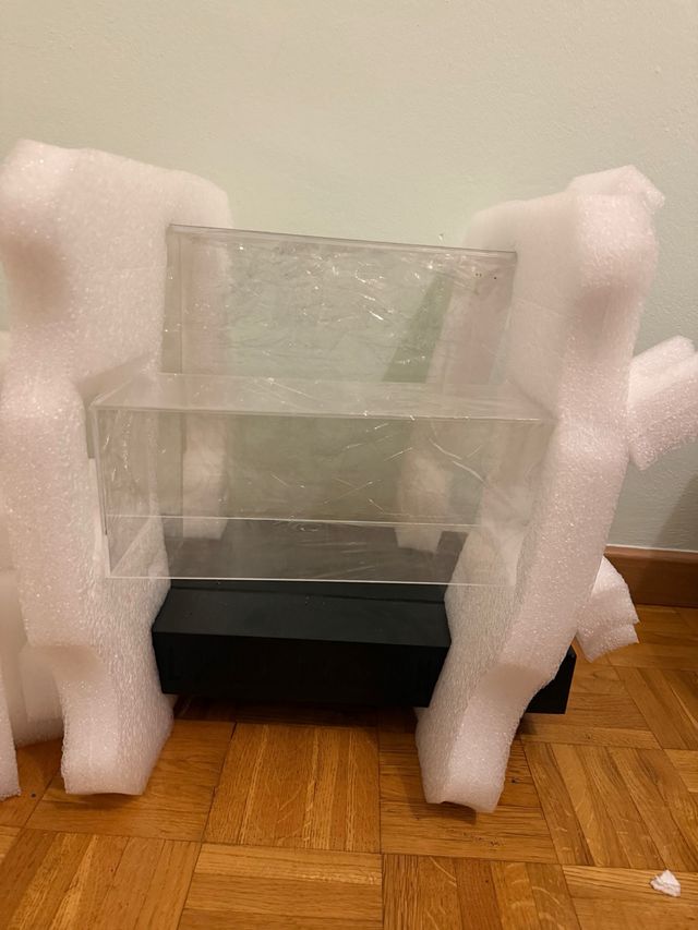 Expositor Acrílico Negro y Transparente