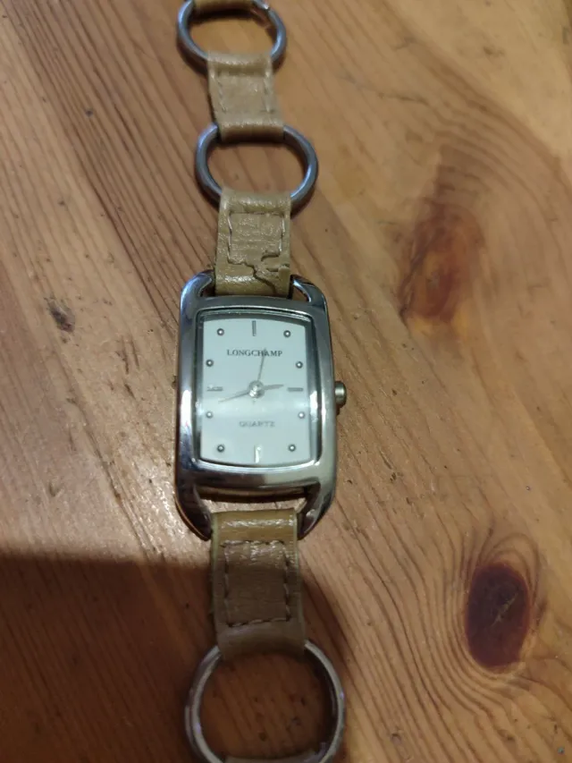 Orologio Longchamp al quarzo beige e argento