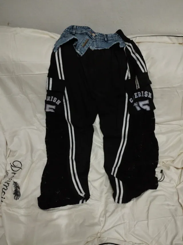 Pantalón cargo denim negro talla M