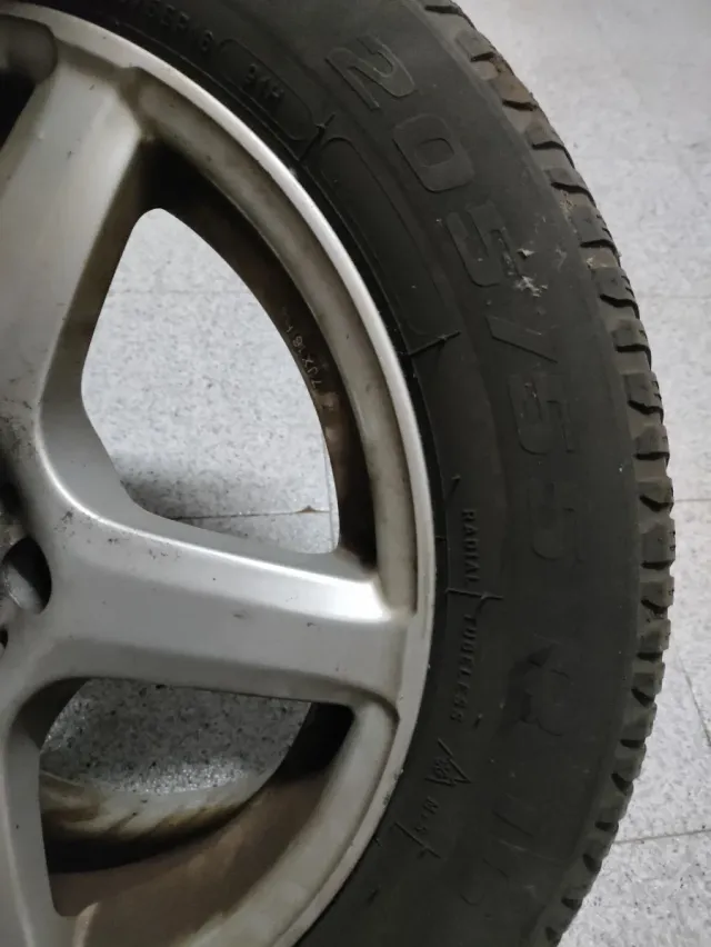 Llantas con neumáticos Grupo VW