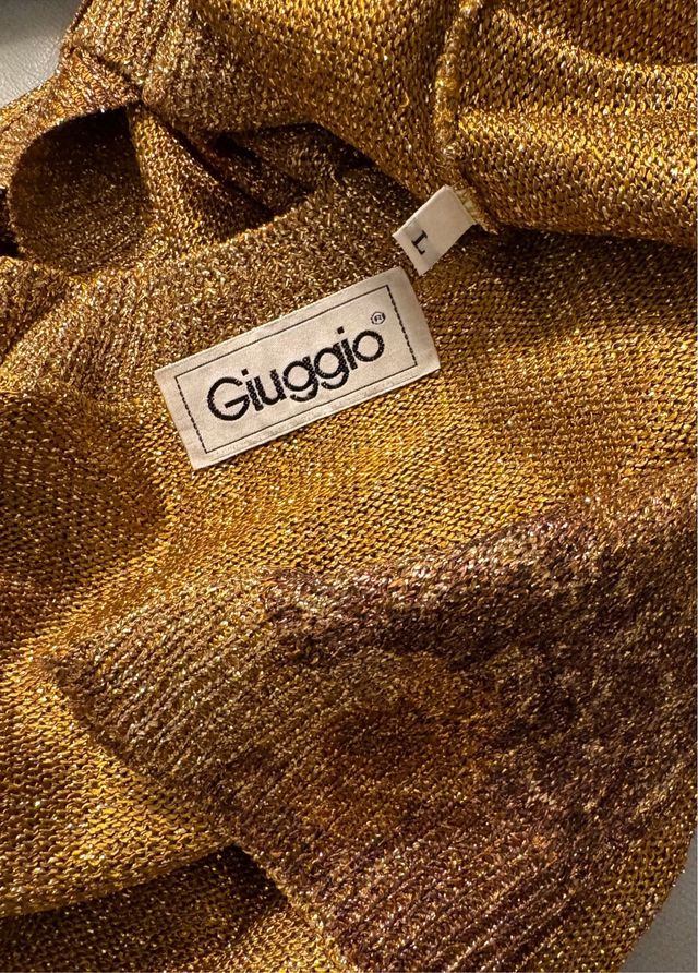 Elegante maglia Giuggio dorata floreale L